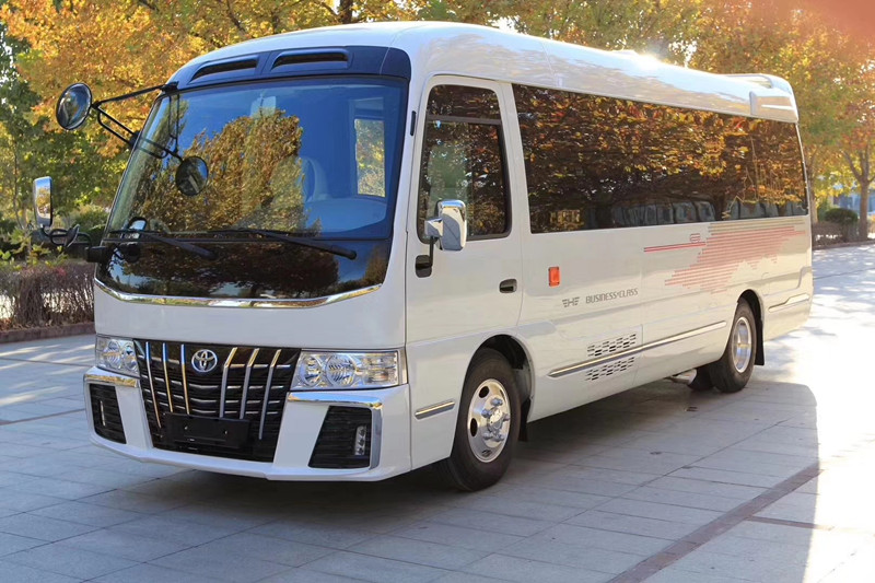 廈門(mén)大巴車(chē)包車(chē)